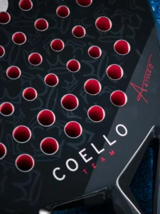 Easy power meets comfort with the 2025 COELLO TEAM PADEL RACQUET for intermediate and advanced players, part of the exclusive Arturo Coello collection.