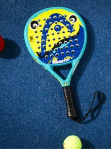 Lightweight, short and colorful, the MONSTERS KIDS padel racquet is perfect for little 'monsters' up to 10 years old. Come play padel Montagu Primary School!
